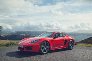 Porsche ra mắt phiên bản tầm trung cho 718 Cayman, Boxster