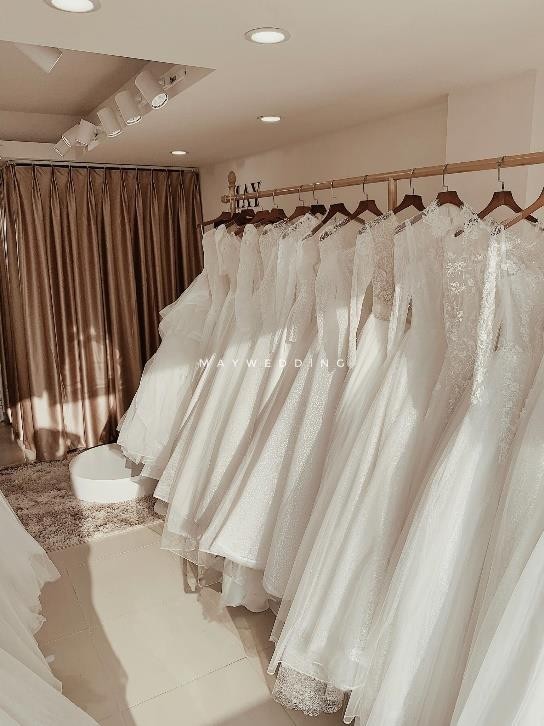 Phòng váy cưới cô dâu