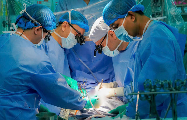 Hai sự sống được tiếp nối trong một đêm tại Bệnh viện Đại học Y Dược TP. Hồ Chí Minh