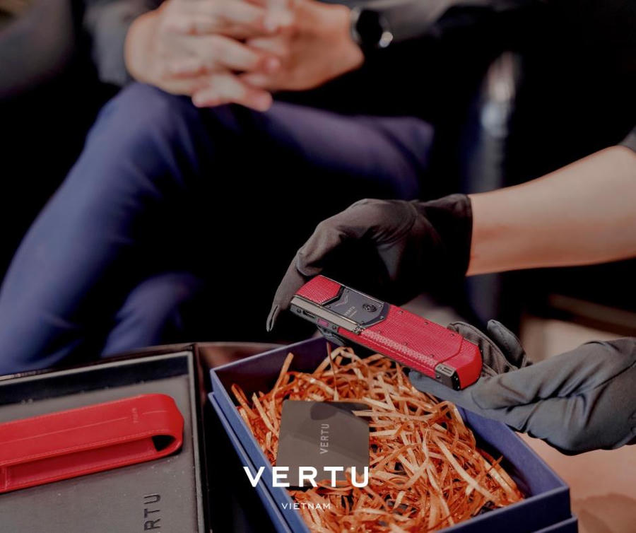 Điện thoại Vertu là món quà tinh tế và đẳng cấp thích hợp làm quà tặng dành cho các mối quan hệ đặc biệt.&nbsp;