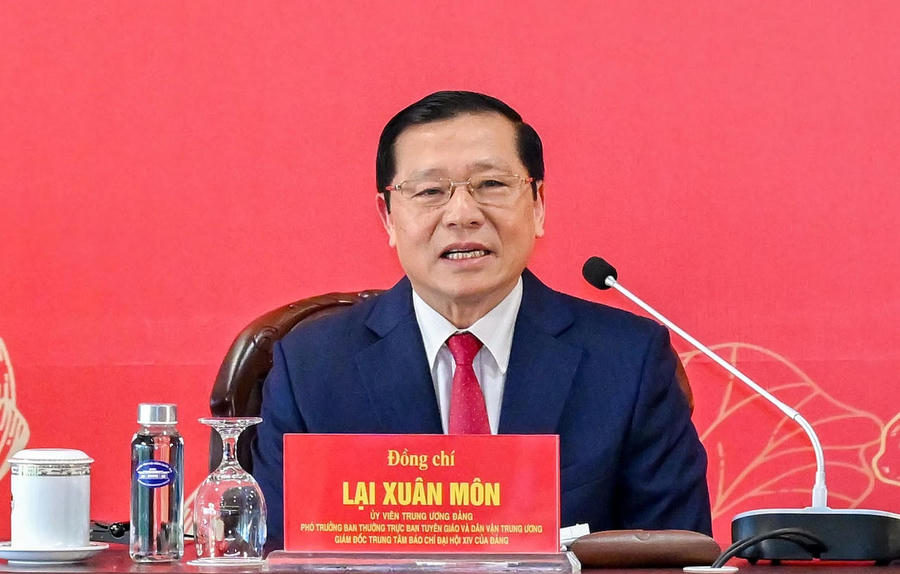 Đồng chí Lại Xuân Môn - Ủy viên Trung ương Đảng, Phó Trưởng ban Thường trực Ban Tuyên giáo và Dân vận Trung ương, Giám đốc Trung tâm Báo chí Đại hội XIV (Ảnh: TTXVN)