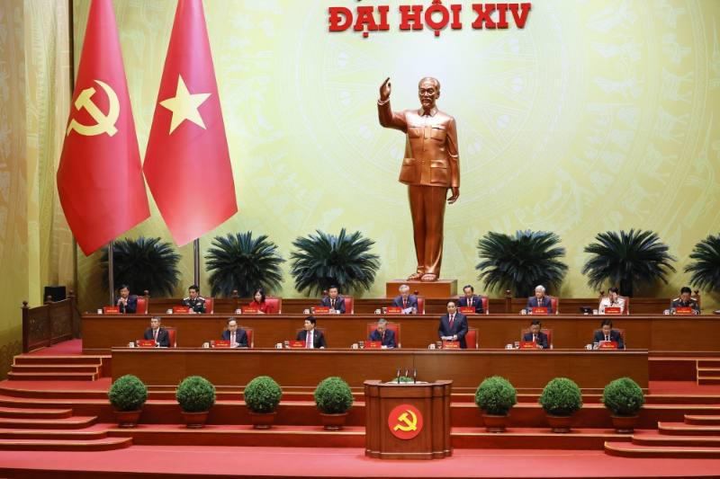 Thủ tướng Phạm Minh Chính điều hành phiên bế mạc Đại hội. Ảnh: TTXVN