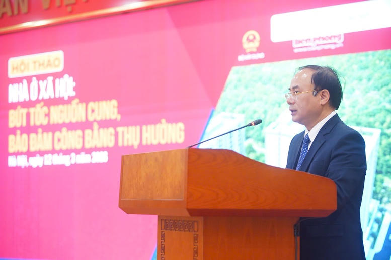 Thứ trưởng Nguyễn Văn Sinh cho biết, Bộ Xây dựng sẽ triển khai một số nhóm giải pháp trọng tâm để phát triển NƠXH. (Ảnh: Phan Trang)