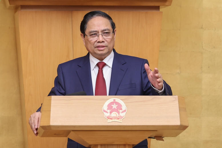 Thủ tướng: Kiên định mục tiêu tăng trưởng 2 con số; biến khó khăn, thách thức thành cơ hội tái cơ cấu nền kinh tế, nâng cao năng lực cạnh tranh- Ảnh 7. Thủ tướng: Kiên định mục tiêu tăng trưởng 2 con số; biến khó khăn, thách thức thành cơ hội tái cơ cấu nền kinh tế, nâng cao năng lực cạnh tranh- Ảnh 7.