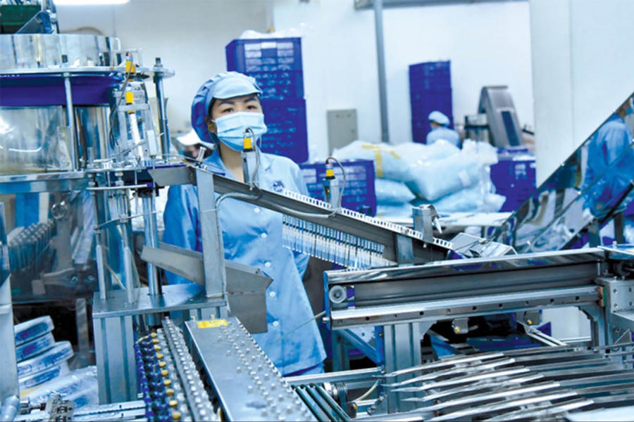 Hoạt động đầu tư ra nước ngoài phải phù hợp với nguyên tắc của Luật Đầu tư. (Ảnh minh họa - Nguồn: moit.gov.vn)