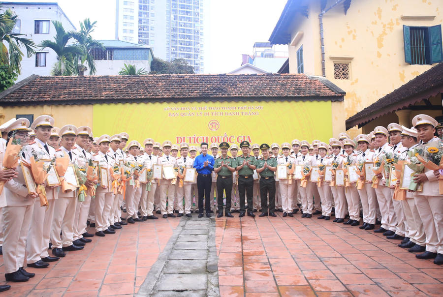 80 gương thanh niên tiên tiến được tuyên dương là những đoàn viên tiêu biểu của lực lượng Công an Thủ đô.