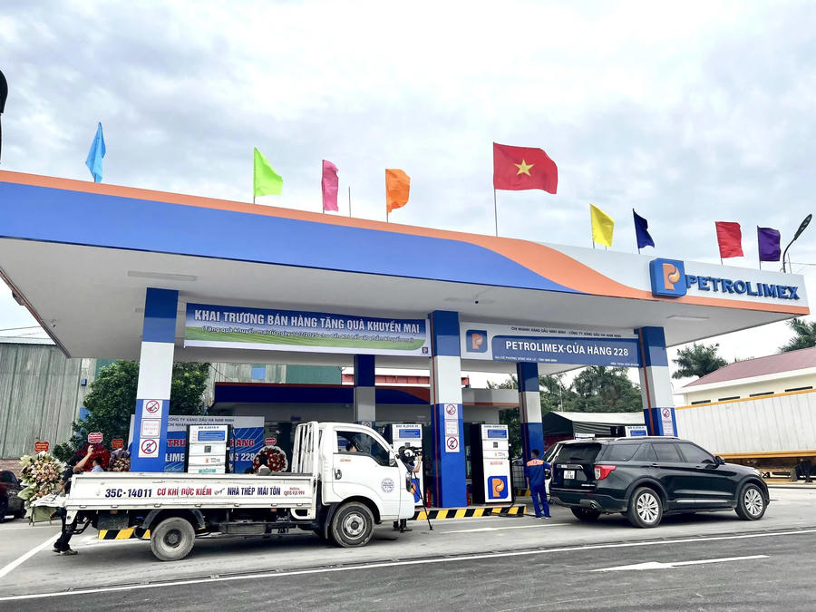 Ninh Bình siết chặt kiểm soát chất lượng xăng sinh học E10. (Ảnh minh hoạ)