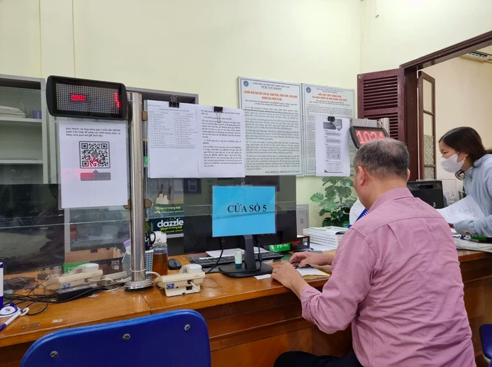Người lao động đủ điều kiện nghỉ hưu được hưởng lương hưu và nhiều quyền lợi an sinh khác.