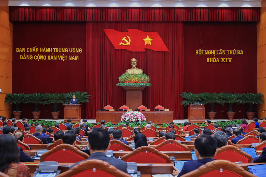 Tổng Bí thư, Chủ tịch nước Tô Lâm phát biểu bế mạc Hội nghị lần thứ ba của Ban Chấp hành Trung ương Đảng khóa XIV. Ảnh: VGP