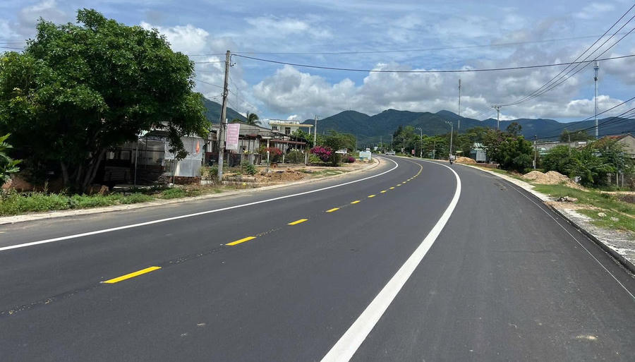 Tuyến Quốc lộ 19 (mới) tại Gia Lai. (Nguồn: FB Khám phá Gia Lai) Tuyến Quốc lộ 19 (mới) tại Gia Lai. (Nguồn: FB Khám phá Gia Lai)
