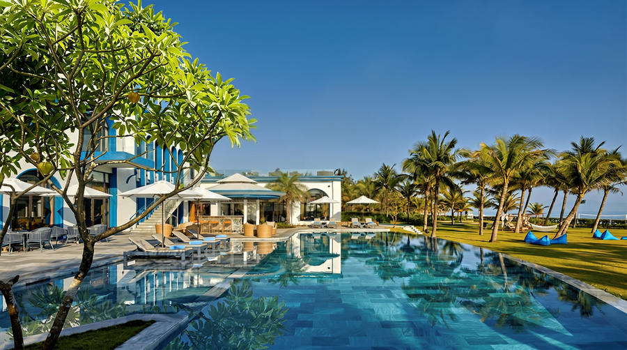 (Ảnh trong bài: Royal Beachfront Villas & Spa Danang) (Ảnh trong bài: Royal Beachfront Villas & Spa Danang)