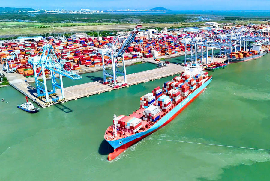 TP HCM định hướng tăng kết nối đường thủy để giảm áp lực giao thông đường bộ và chi phí logistics.
