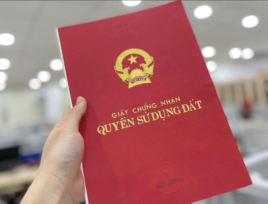 Việc ghi đầy đủ tên những người có chung quyền sử dụng đất trên Giấy chứng nhận nhằm làm rõ chủ thể có quyền đối với thửa đất: Ảnh minh họa Việc ghi đầy đủ tên những người có chung quyền sử dụng đất trên Giấy chứng nhận nhằm làm rõ chủ thể có quyền đối với thửa đất: Ảnh minh họa